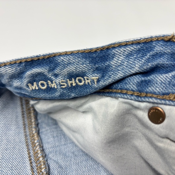 ✨American Eagle Outfitters Light Blue Distressed Denim Shorts Size 4 - Picture 8 of 12